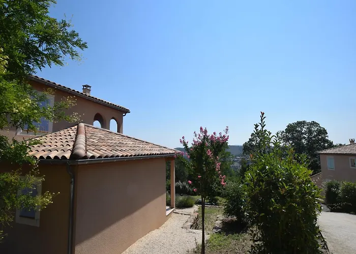 In With Private Pool & History Villa *