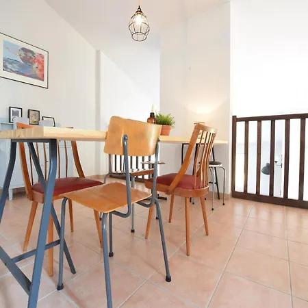 In With Private Pool & History Vila Joyeuse